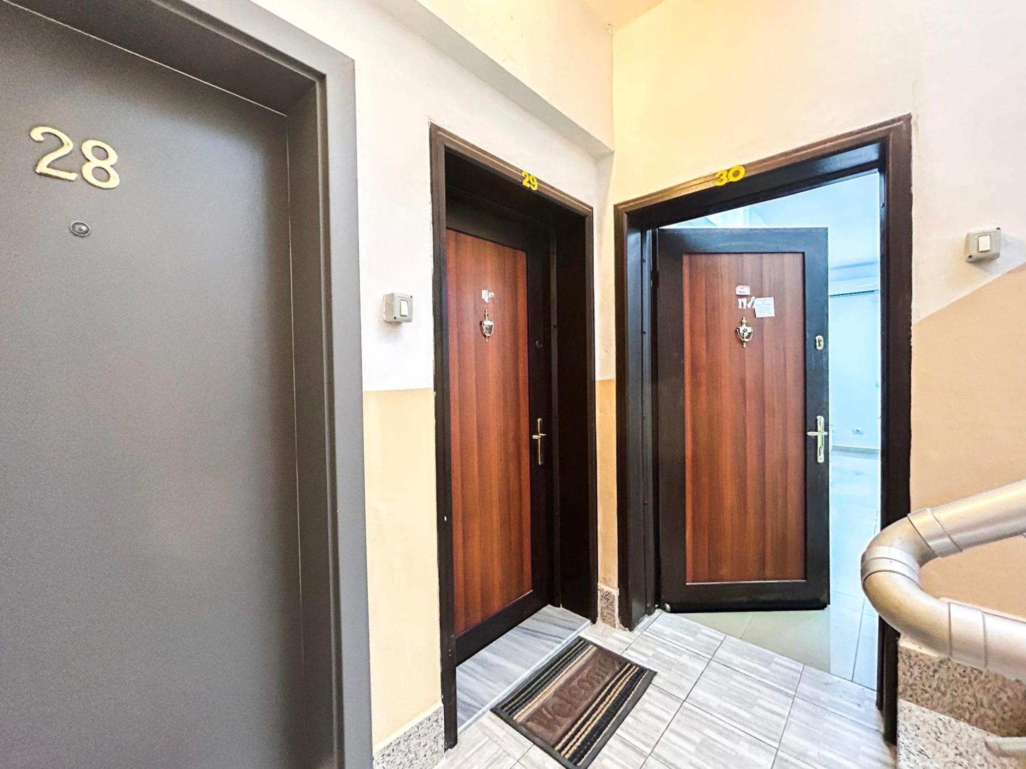 Costante 614 Apartment Durres Bagian luar foto
